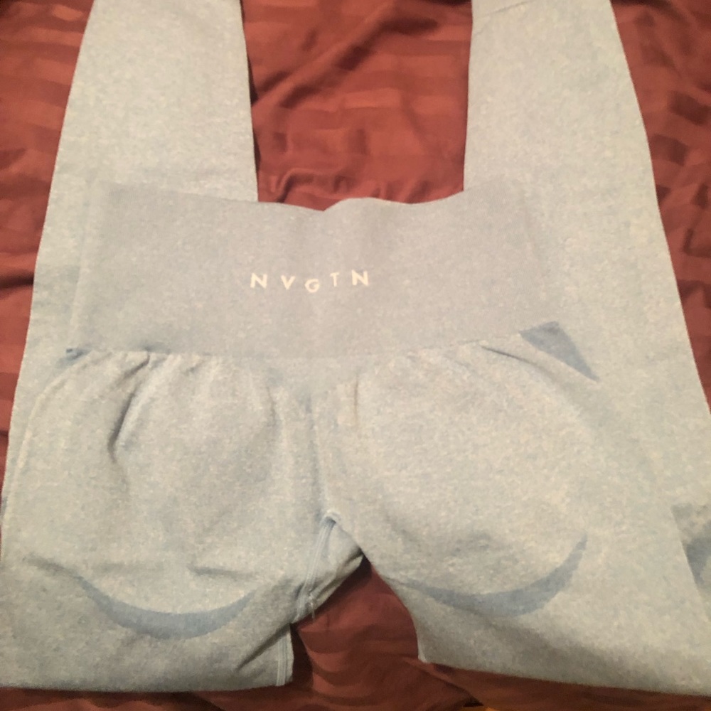 NVGTN like new worn once! Too tight on me. Smoke free no pets.